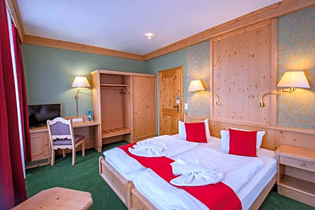 Comfort Triple Room in the castle