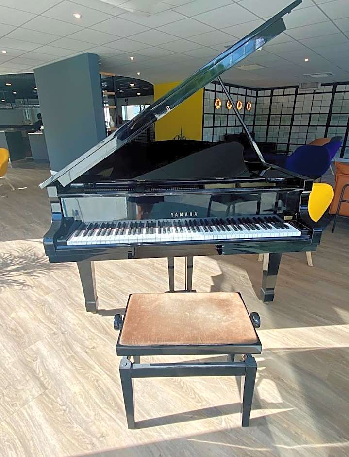 Kyriad Prestige Montpellier Ouest - Croix D'argent