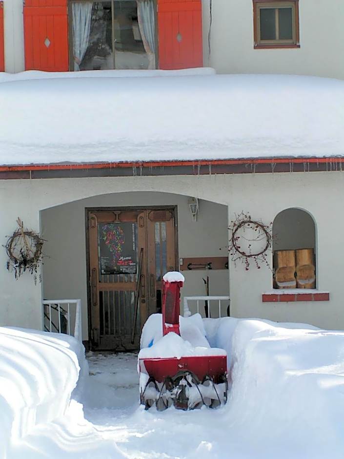 Madarao Elm Pension
