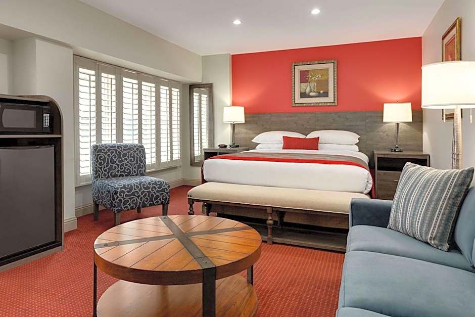 Ramada by Wyndham Oakland Downtown City Center