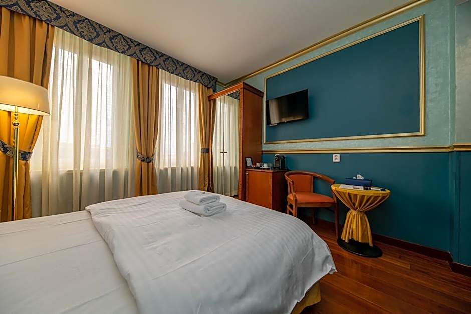 Hotel Kinsky Fountain