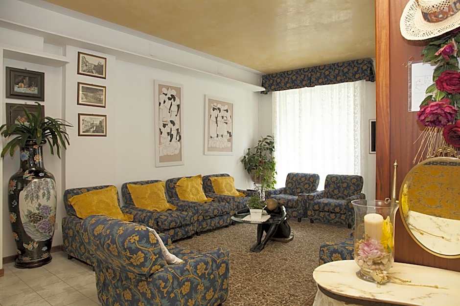 Hotel Elpiro