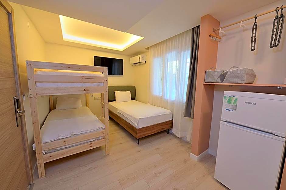 Calis Hotel
