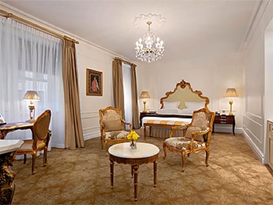 Photo 1 of 1 of 2 Bedroom Suite