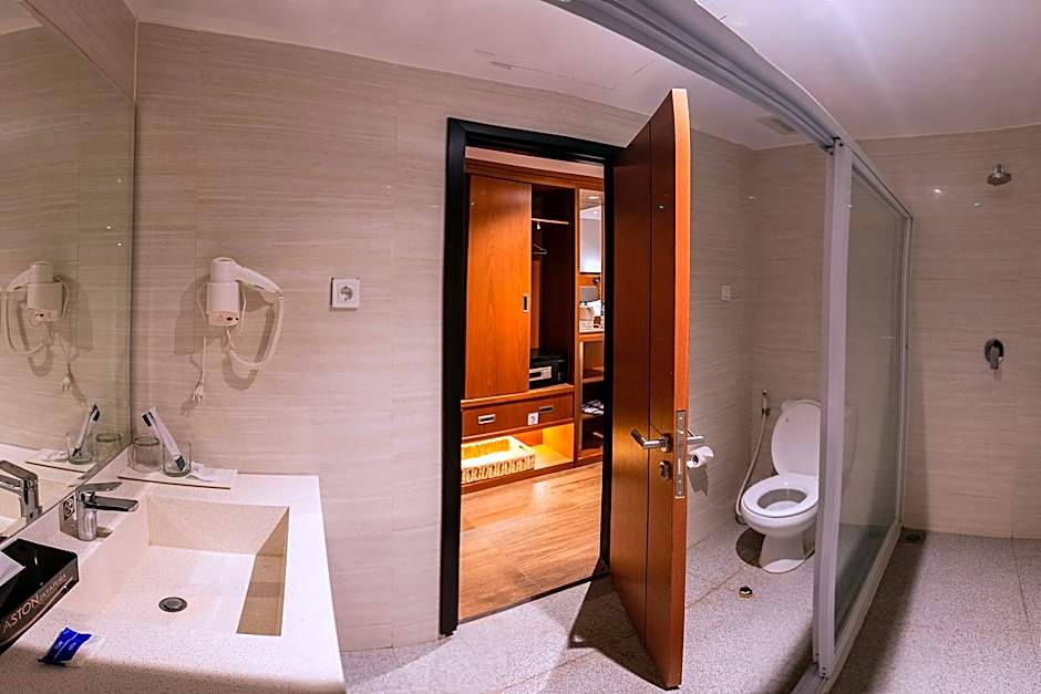 Aston Jayapura Hotel And Convention Center