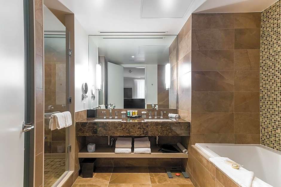 Sutton Place Hotel Toronto