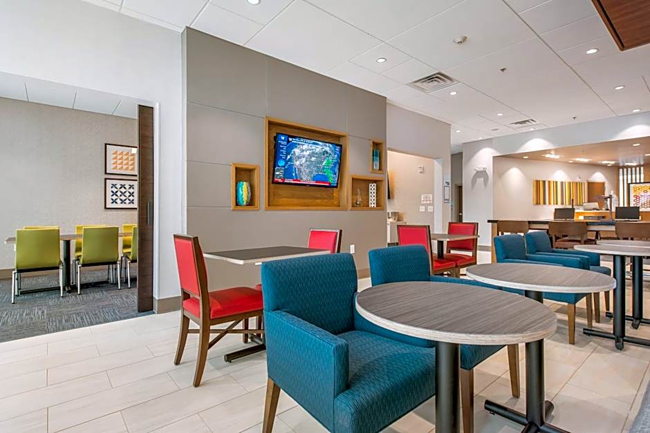 Holiday Inn Express & Suites - Carrollton West By IHG