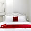 RedDoorz @ Garden Boulevard Citra Raya Tangerang