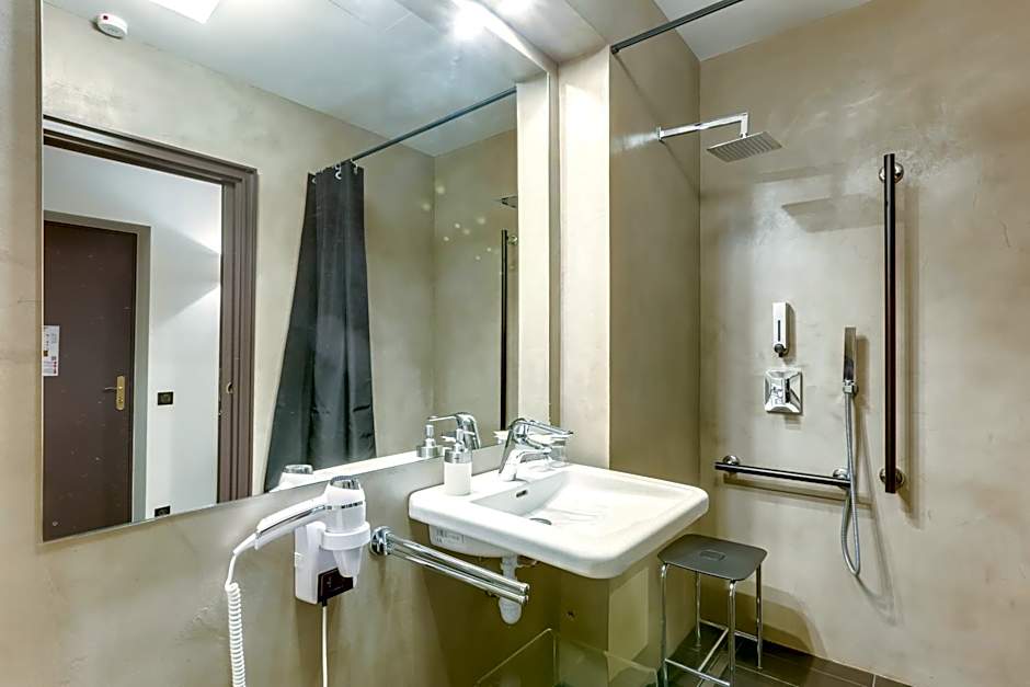 Hotel Opera Maintenon