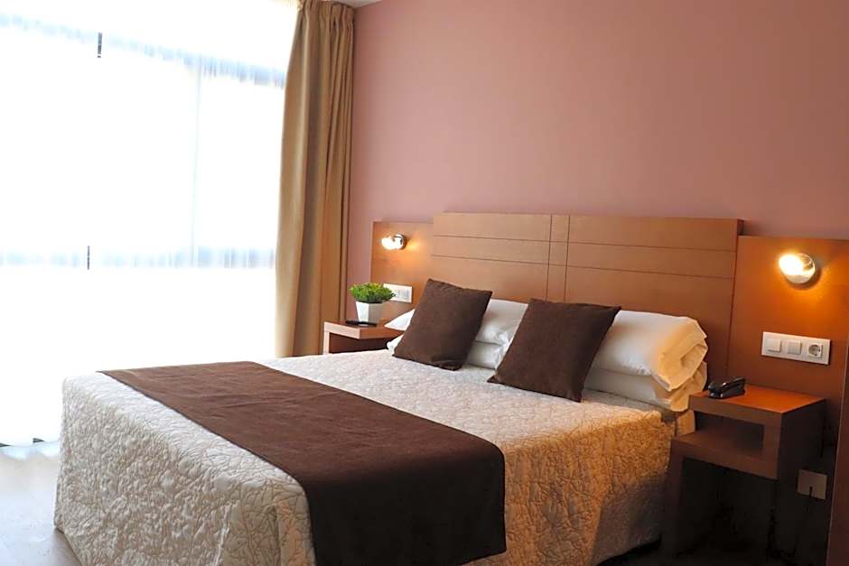 HOTEL ARZÚA