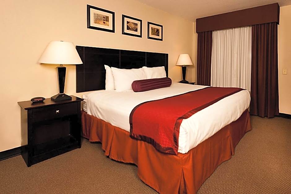 Grand Texan Hotel And Convention Center