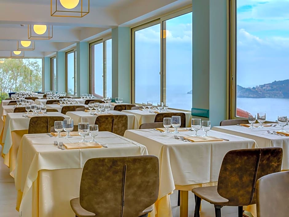 Hotel Antares