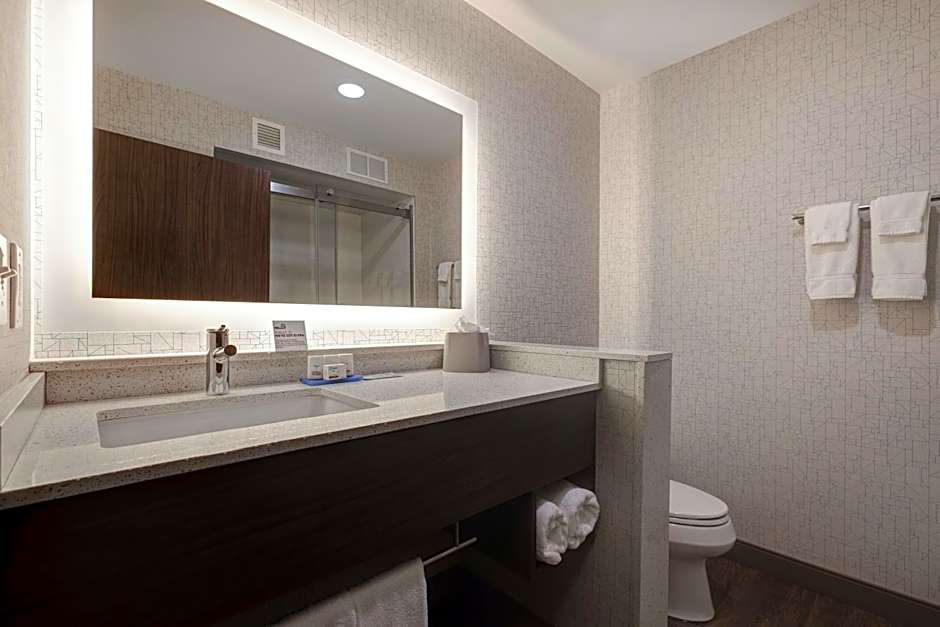 Holiday Inn Express And Suites Ann Arbor - University South By IHG