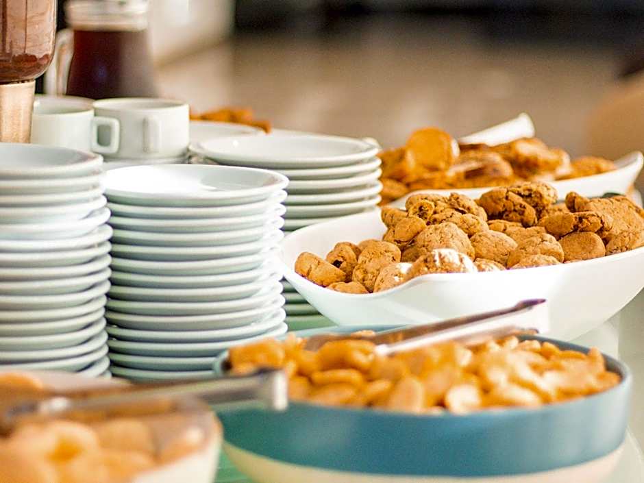 Continental Inn Hotel