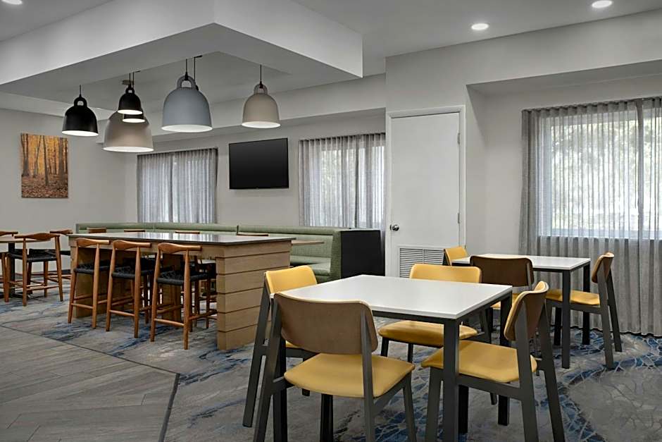 Fairfield Inn & Suites by Marriott Tampa North