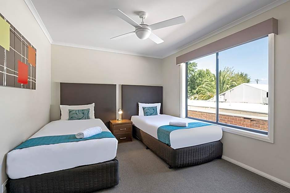 National Hotel Complex Bendigo