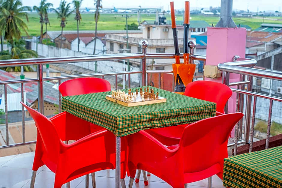 Airport Transit Lodges