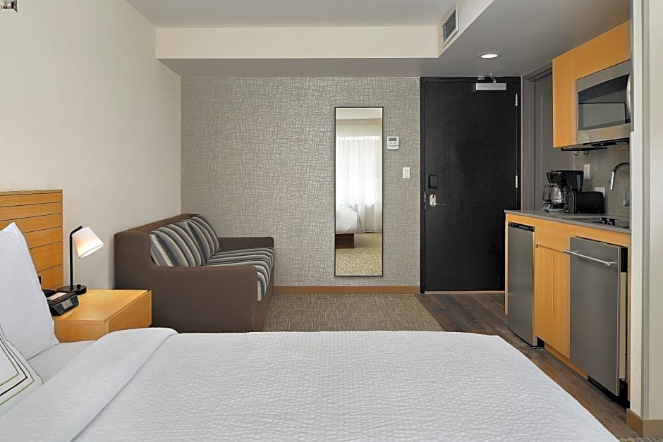 TownePlace Suites by Marriott New York Manhattan/Times Square