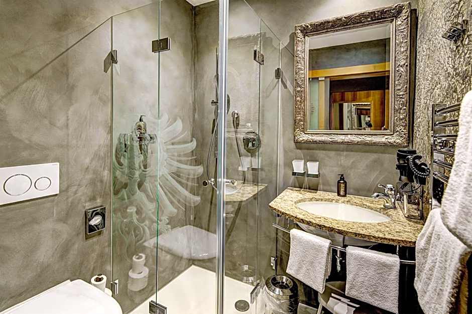 Hotel Goldener Adler, BW Signature Collection