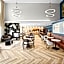 Home Inn & Suites Regina Airport