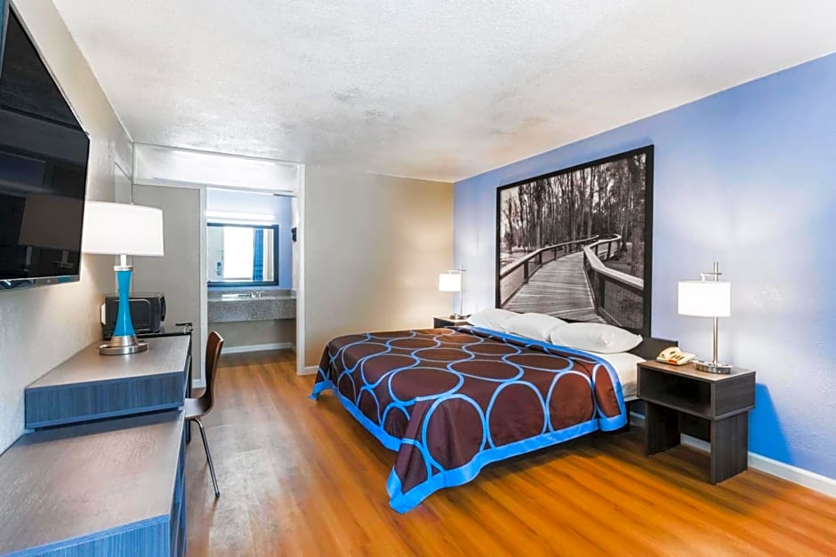 Super 8 by Wyndham Hardeeville