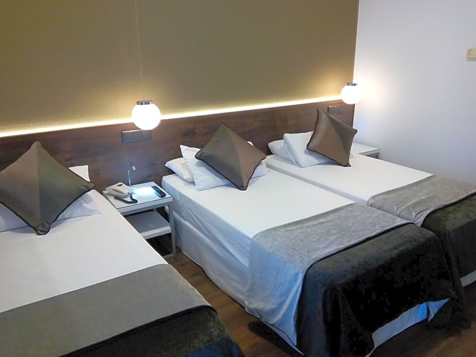 Moderno Hotel