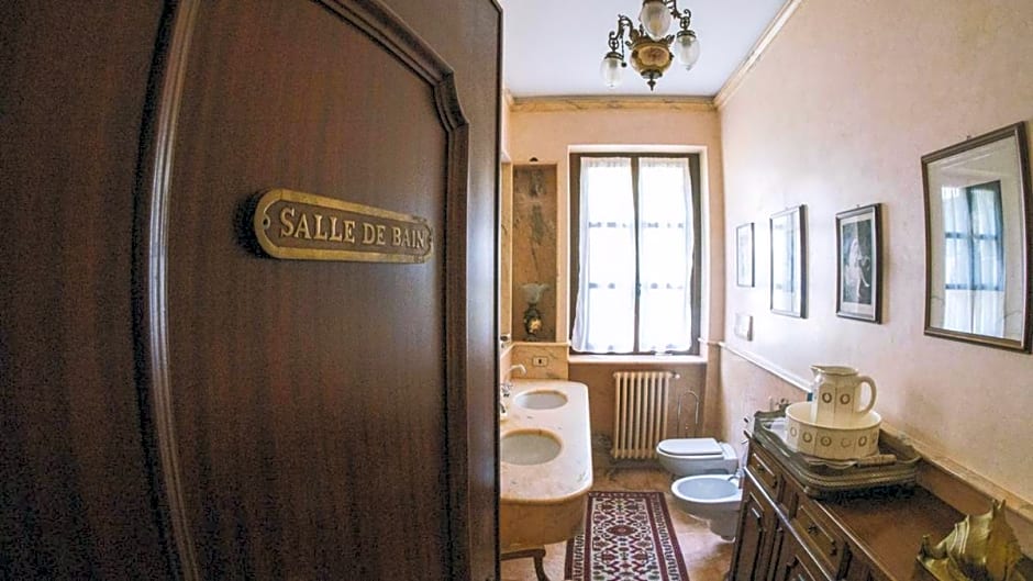 Villa Sofia luxury home between Como and MIlano