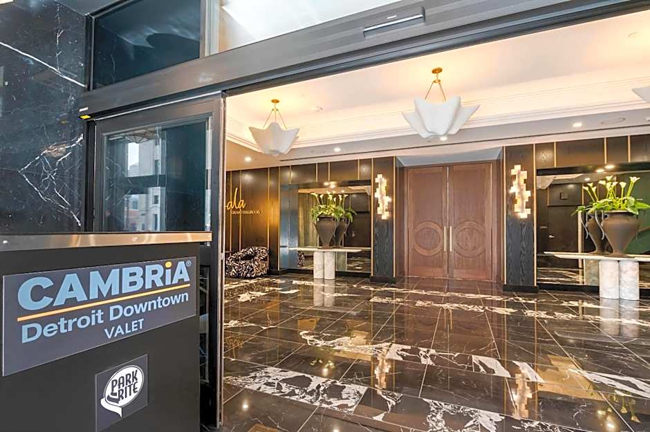 Cambria Hotel Detroit Downtown