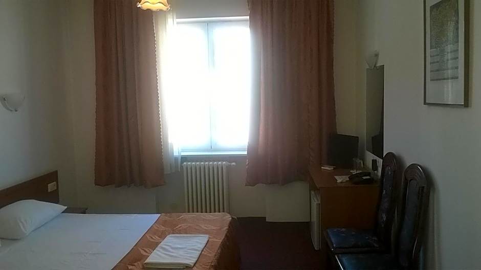 Slavyanska Beseda Hotel