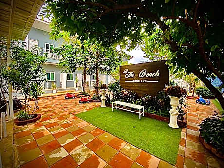 At The Beach Koh Larn