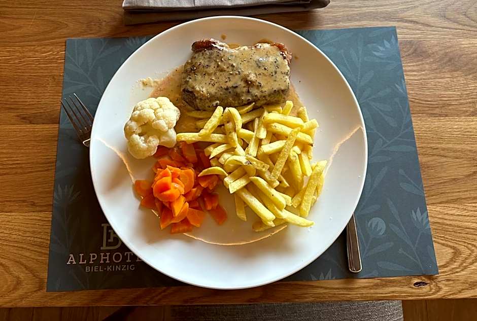 Alphotel Biel-Kinzig - Access by Cable Car only!