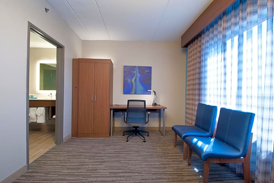 Holiday Inn Express Quantico - Stafford, an IHG Hotel