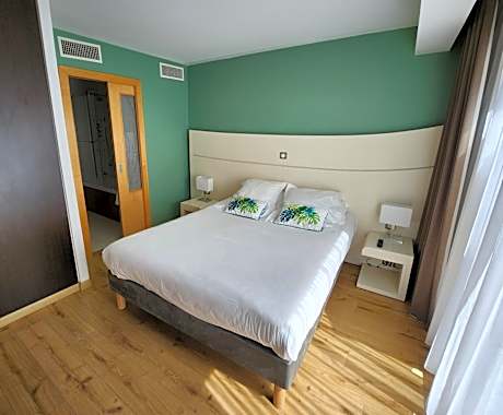 Junior Suite with Free Spa Access