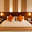 Camelot Beach Hotel