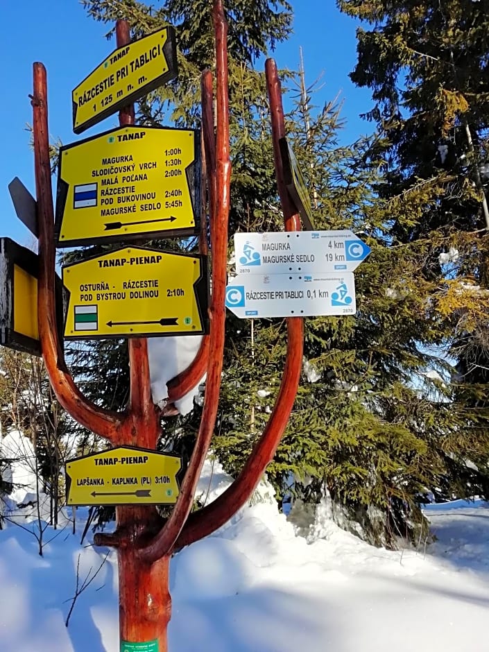 Chalúpka u Babičky