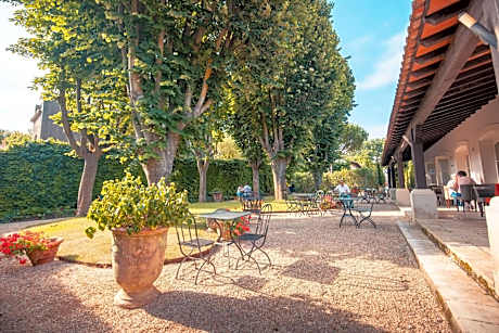 Hotel Le Donjon - Coeur de La Cite Medievale