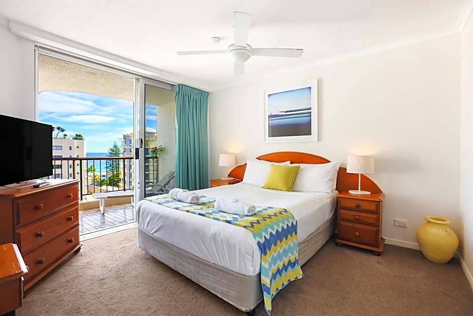 Rainbow Commodore Coolangatta