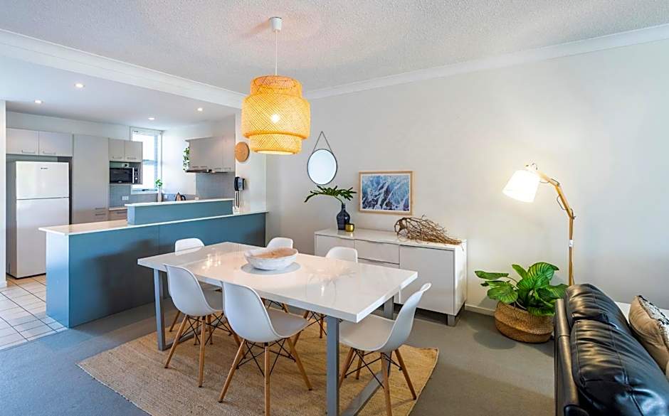 Pacific Marina Apartments