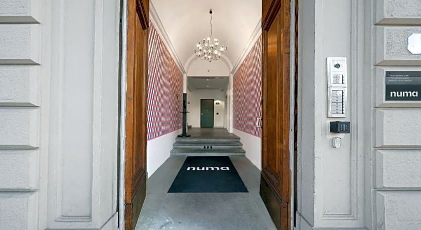 M7 Contemporary Apartments - My Extra Home