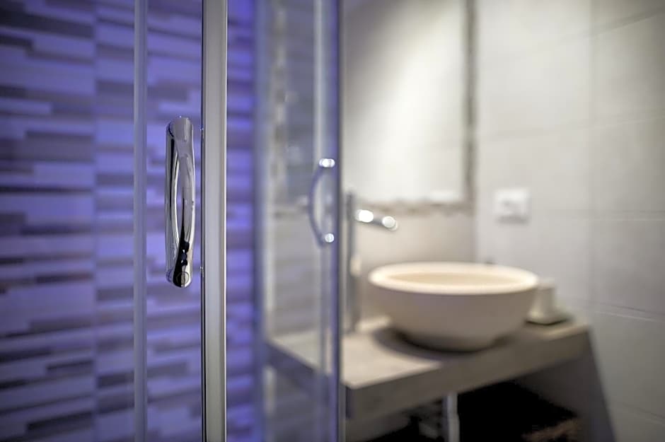 TinkerBell GuestHouse