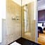 Qube Hotel Bergheim