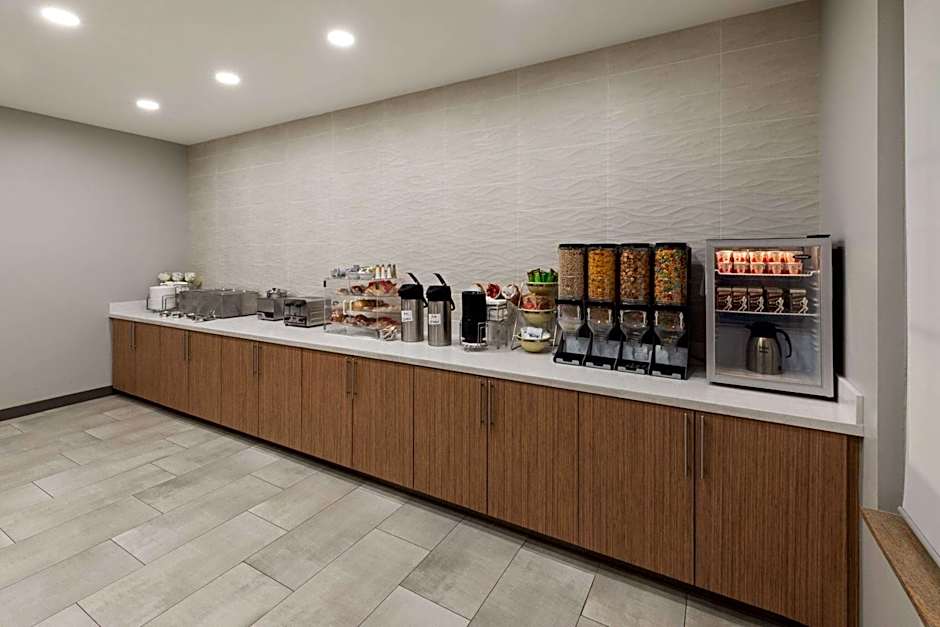 La Quinta Inn & Suites by Wyndham Mcalester