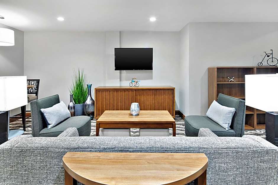 Staybridge Suites Irvine - John Wayne Airport By IHG