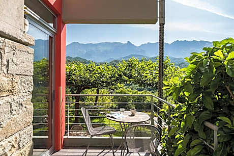 Gefiri Plakas Hotel, Tzoumerka