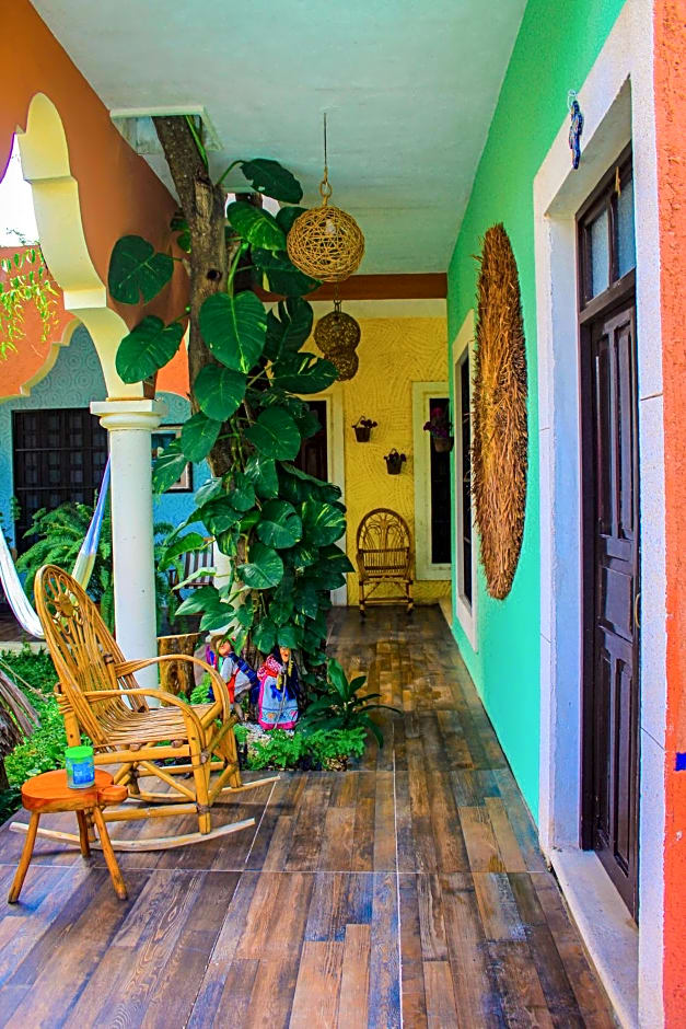 Casa Aluxes Hotel