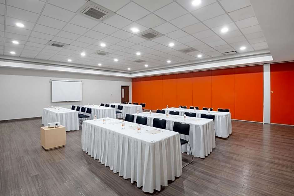 City Express by Marriott Silao Aeropuerto