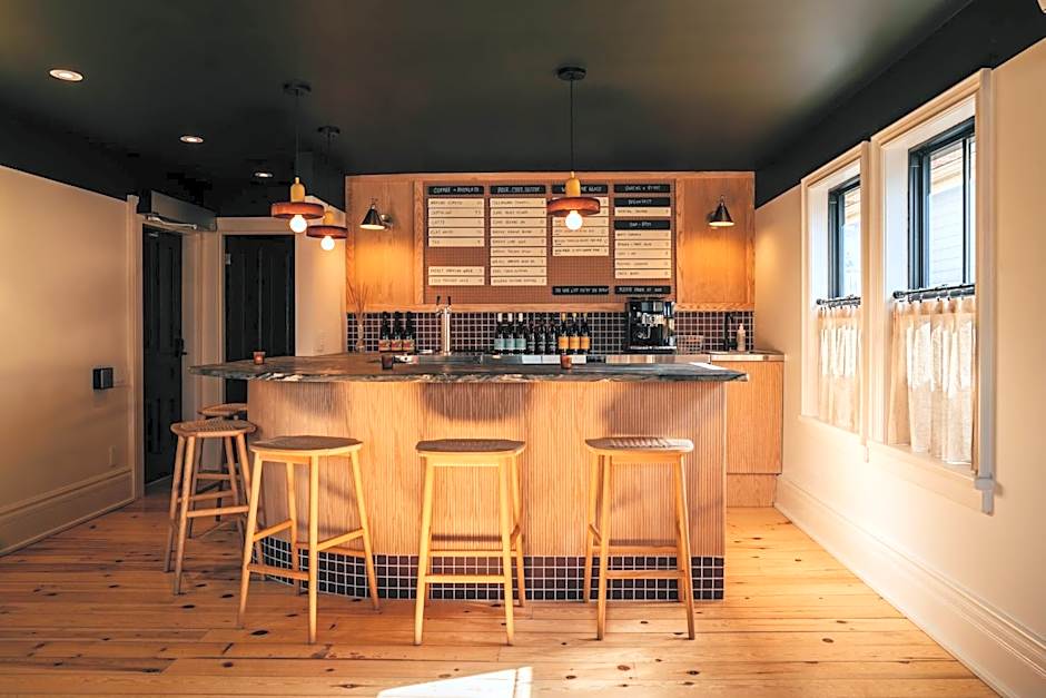 Somewhere Inn Collingwood