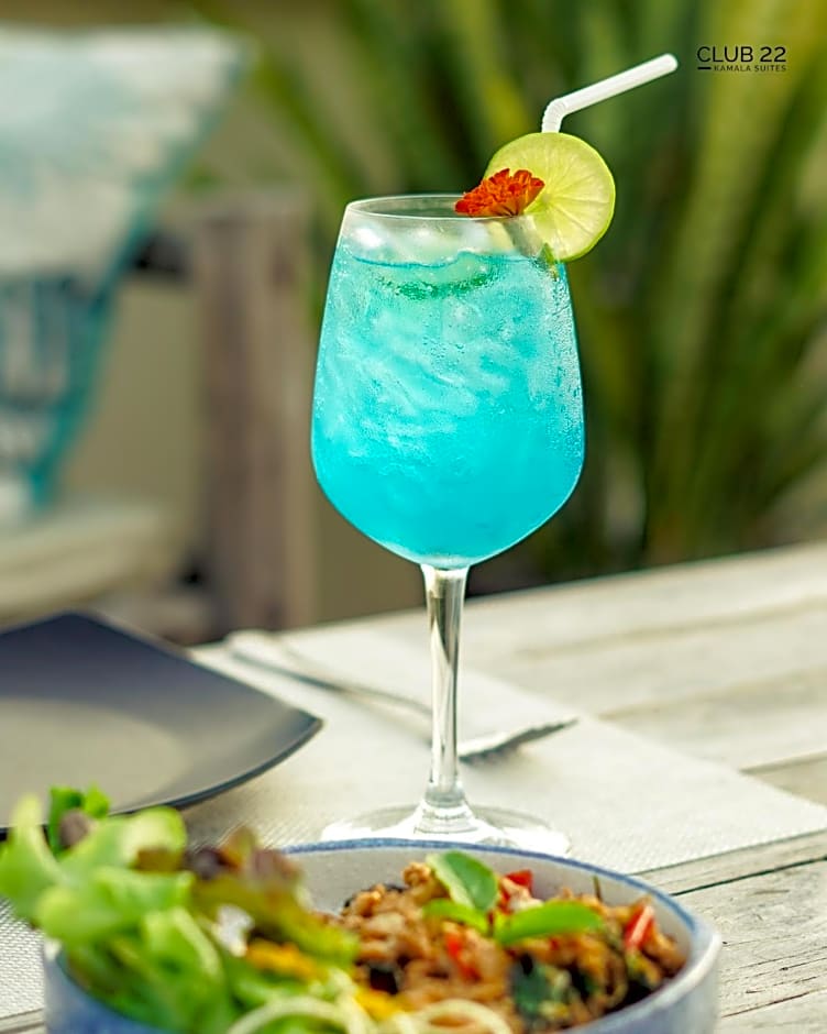 Club22 Kamala Suites, Kamala Beach