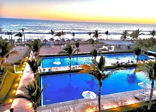 Departamento Peninsula Mazatlan hasta 12 huéspedes