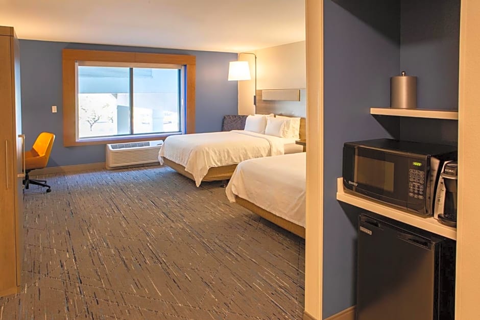 Holiday Inn Express & Suites Sioux City-South